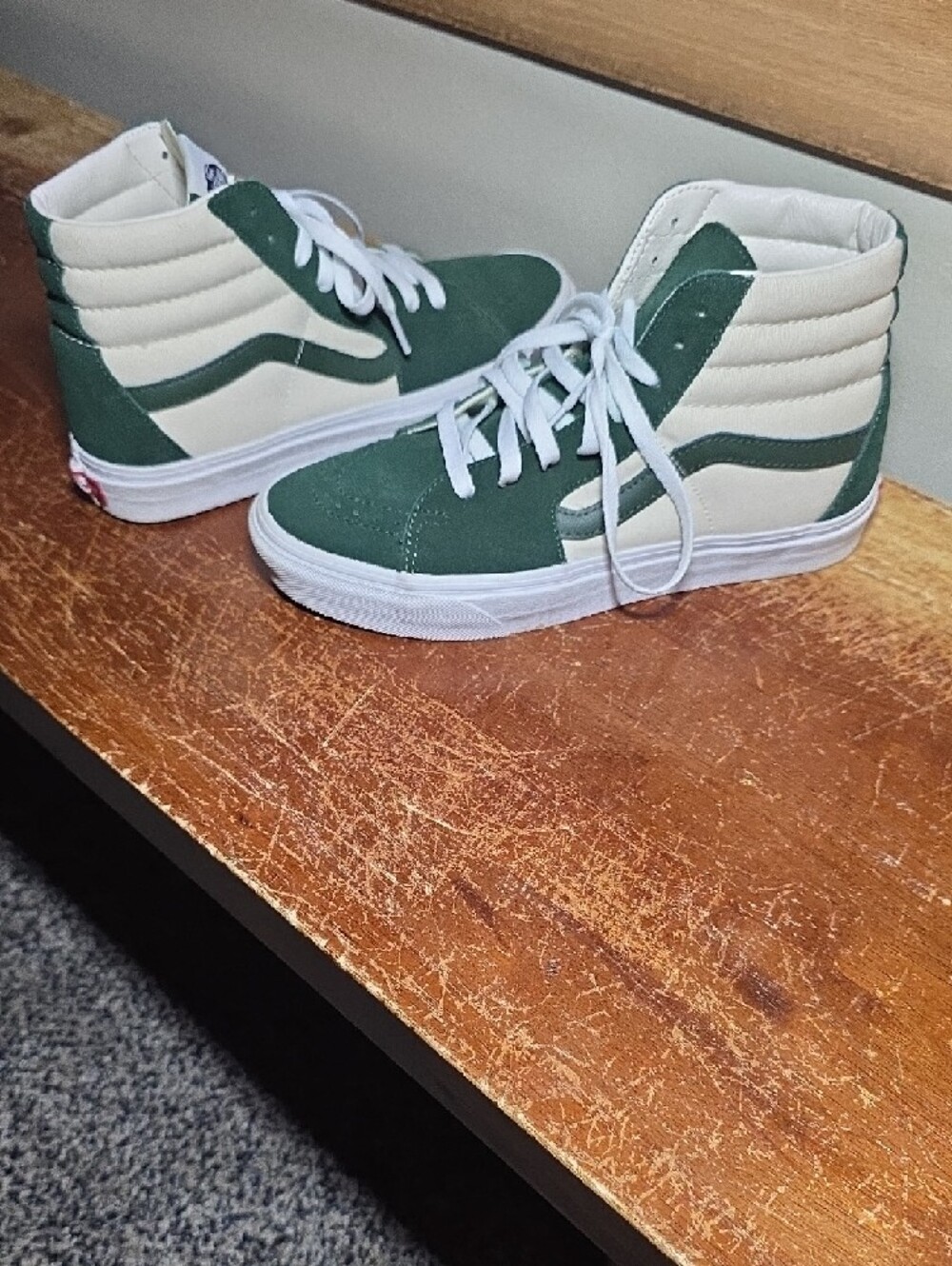 Vans Sk8-Hi Shoe | Green & White | Size 8.5 W/7.0 M | Like New 👟🔥High Tops - Picture 15 of 15